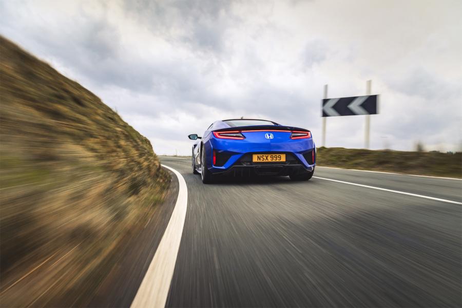  Honda NSX 2016 года  (UK) (фото 59 из 120)
